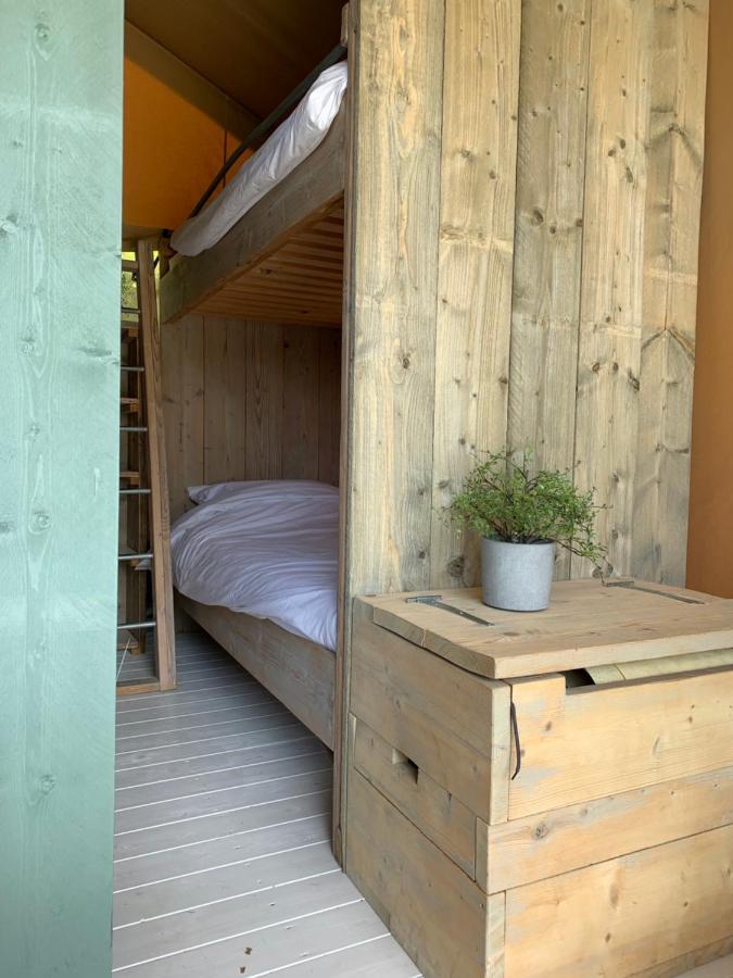 Glamping Aan De Plas Vinkeveen Exterior photo
